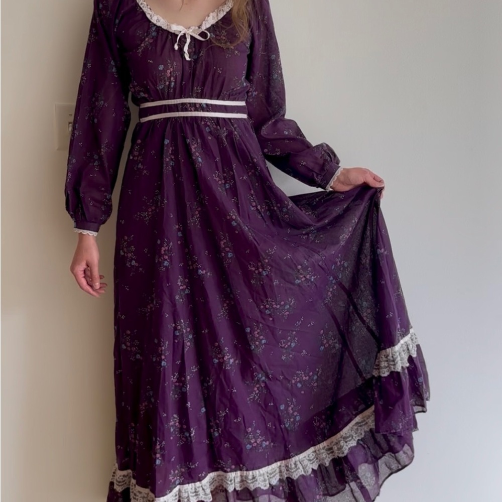 Vintage 70s Gunne Sax floral prairie dress
